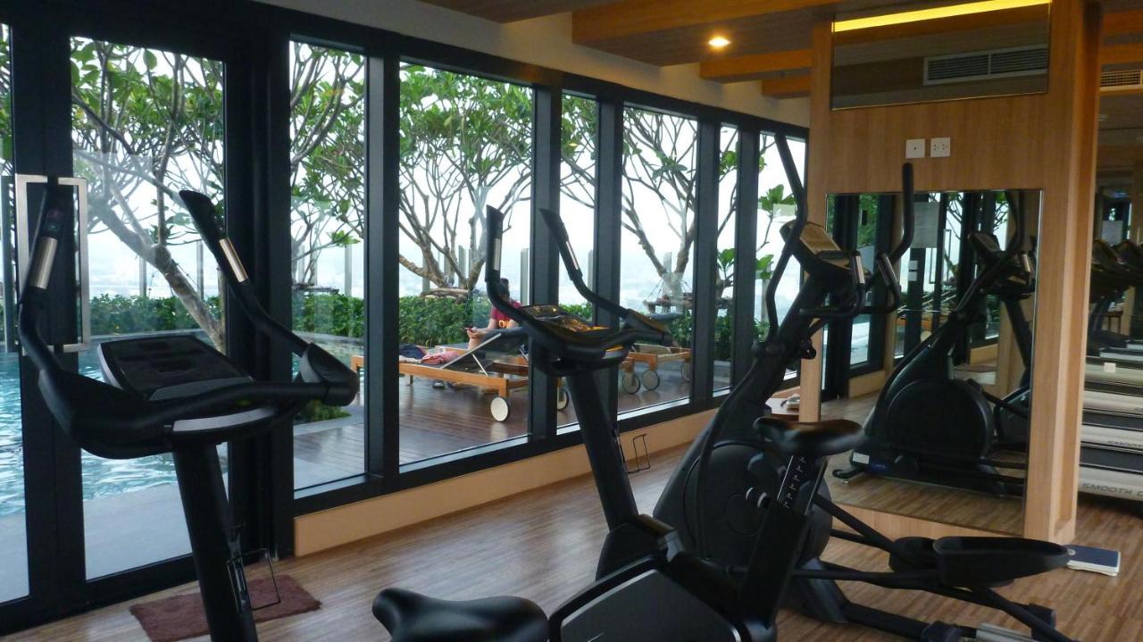 The Airport Courtyard Suvarnabhumi Airport Bangkok Exterior foto The gym at the 39th floor